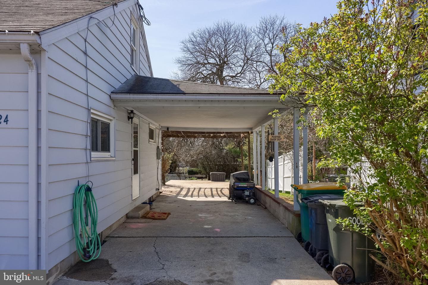 1024 Victor Street photo 20
