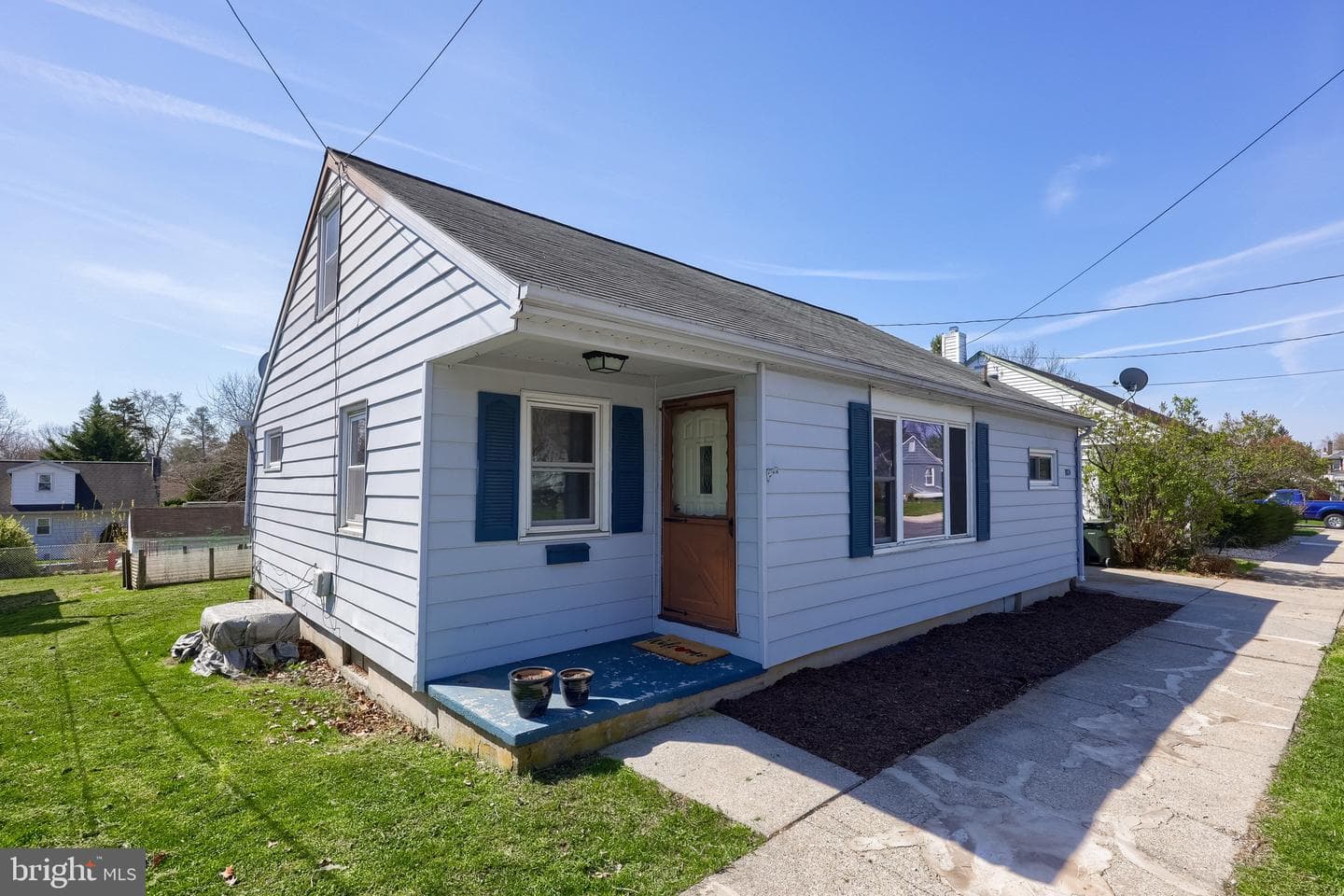 1024 Victor Street photo 3