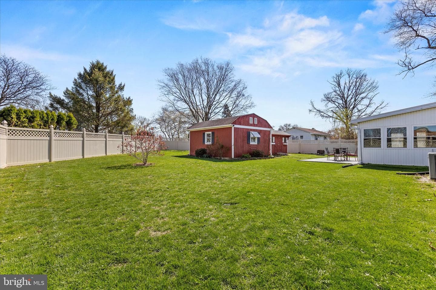 112 Kenmar Drive photo 28