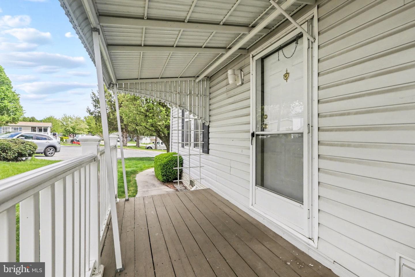 374 W Cedar Street photo 41
