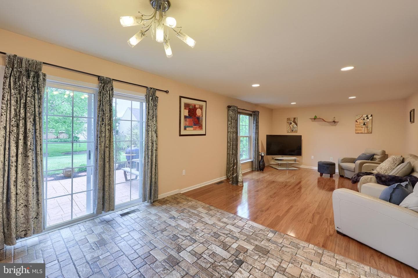 129 Pickwick Circle photo 16
