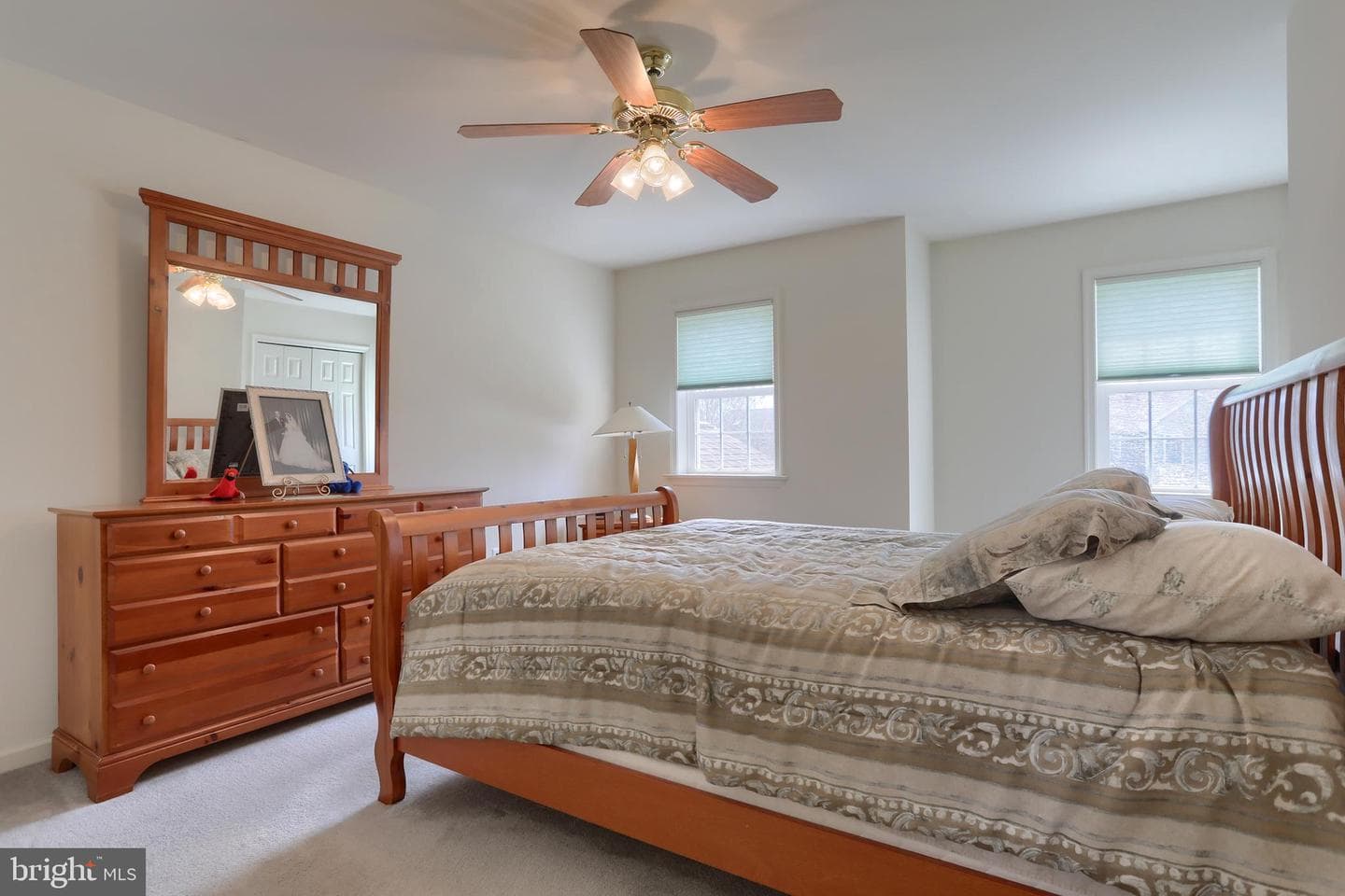 10 Lion Lane photo 26