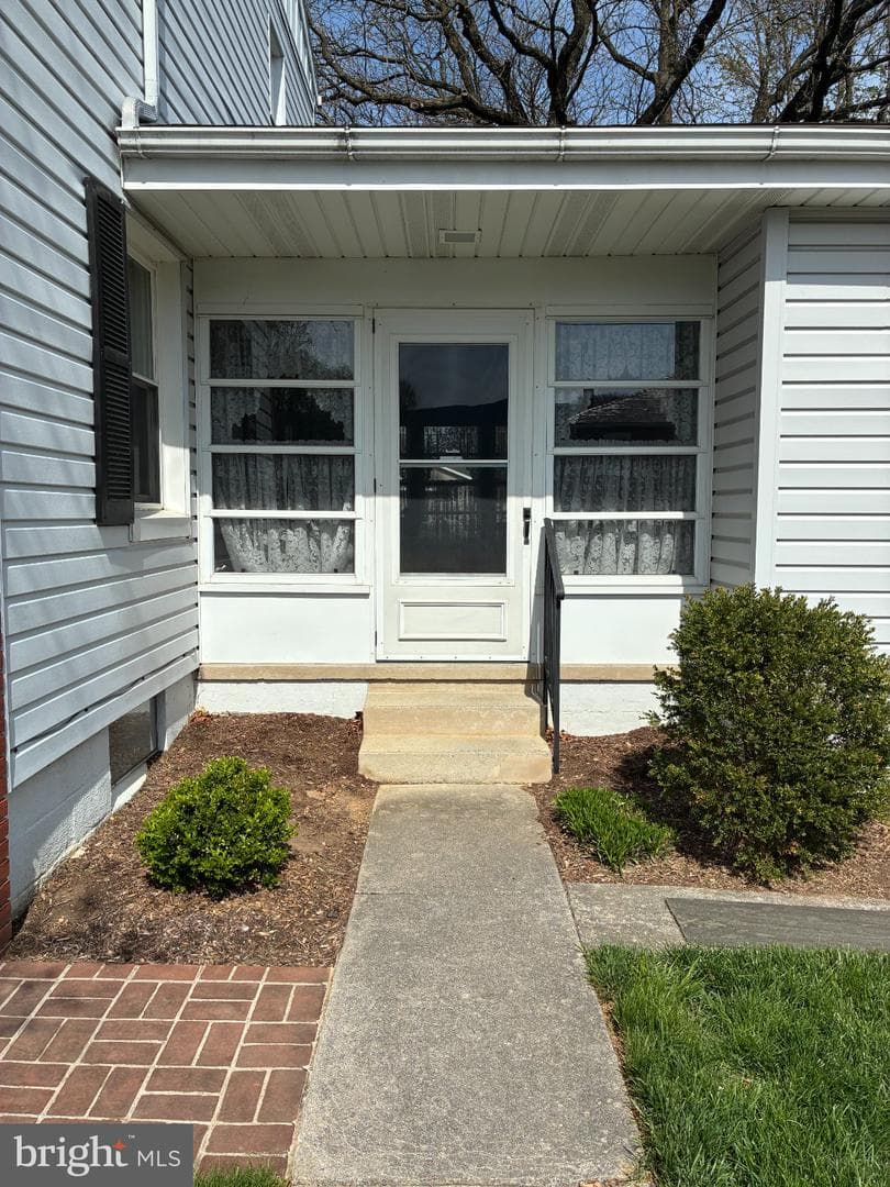 524 S Lincoln Street photo 4
