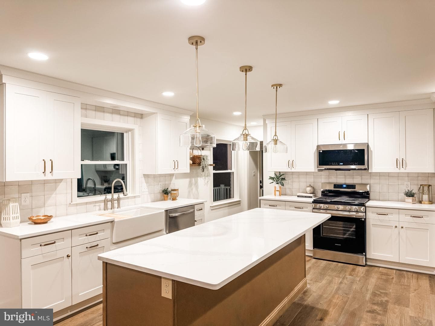 36 Kingston Drive photo 2