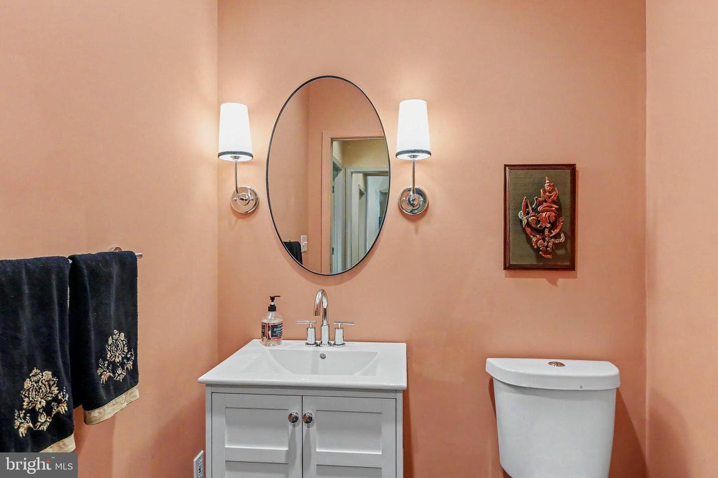 844 Victoria Lane photo 32