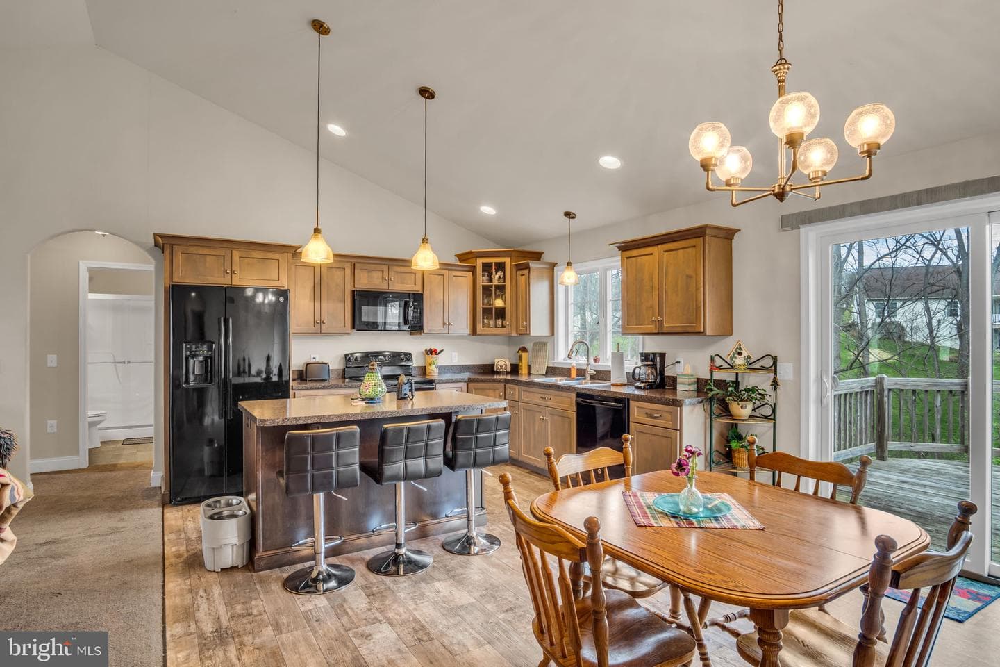 1519 Rolling Meadow Road photo 4
