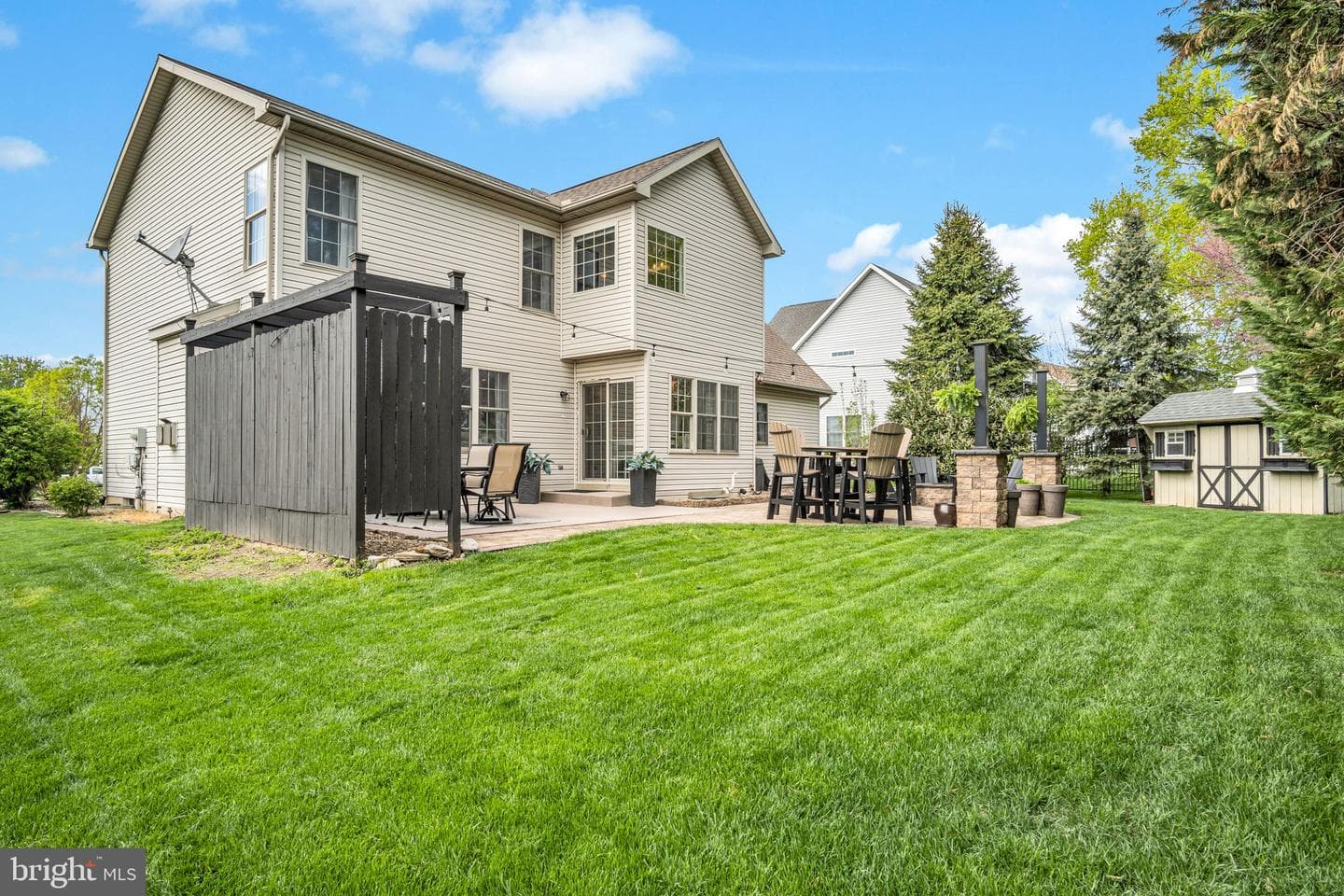 432 Farmhouse Lane photo 32