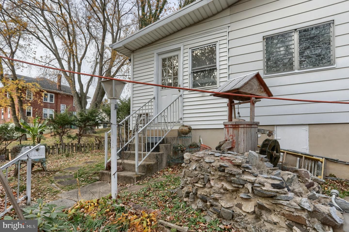 645 N Lincoln Avenue photo 32