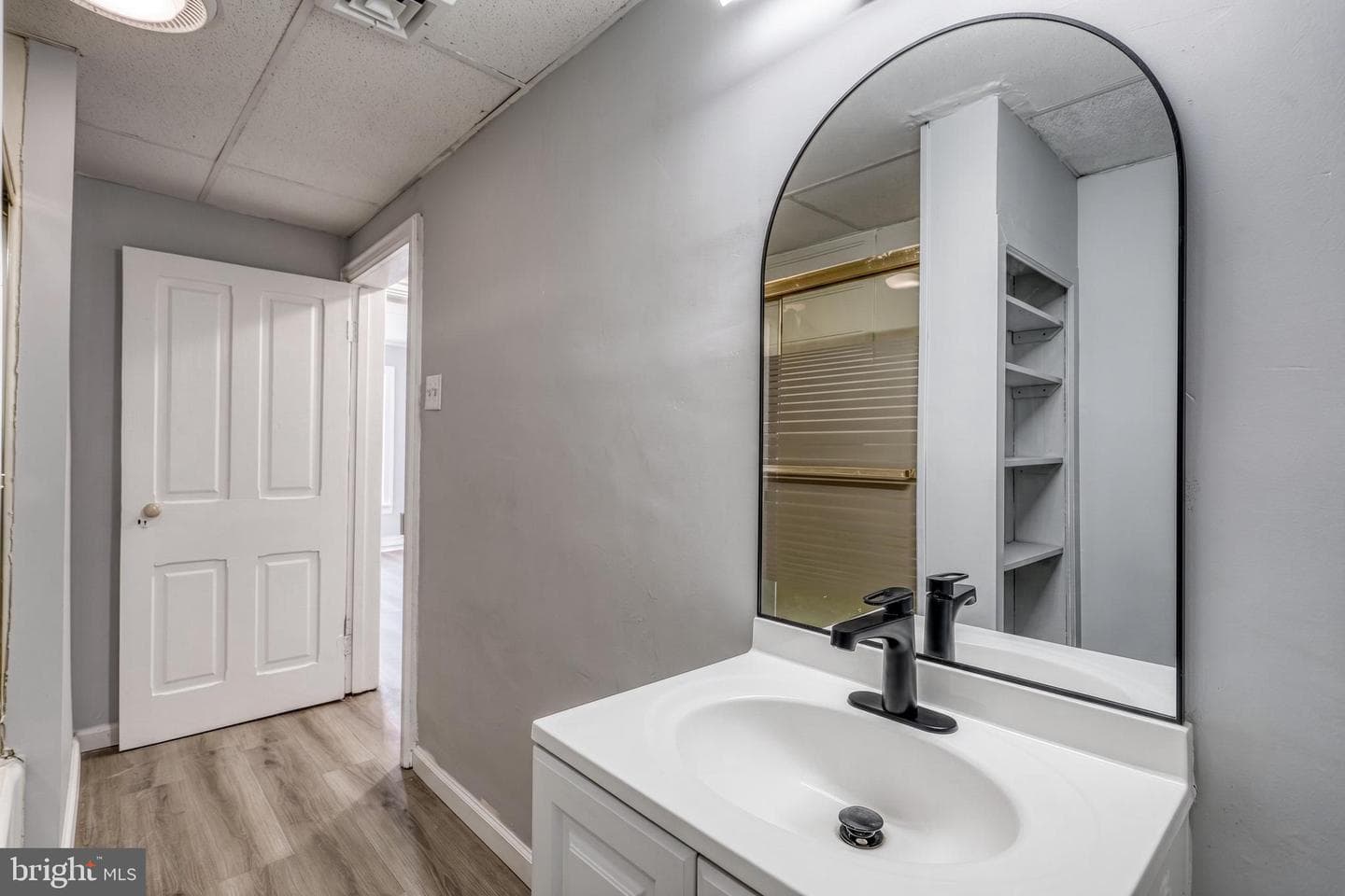 945 Cornwall Road photo 31