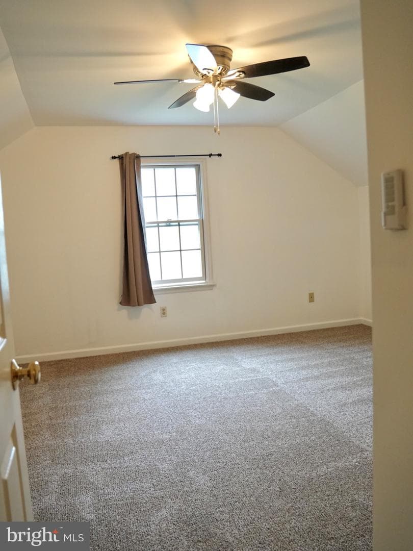 69 English Drive photo 23