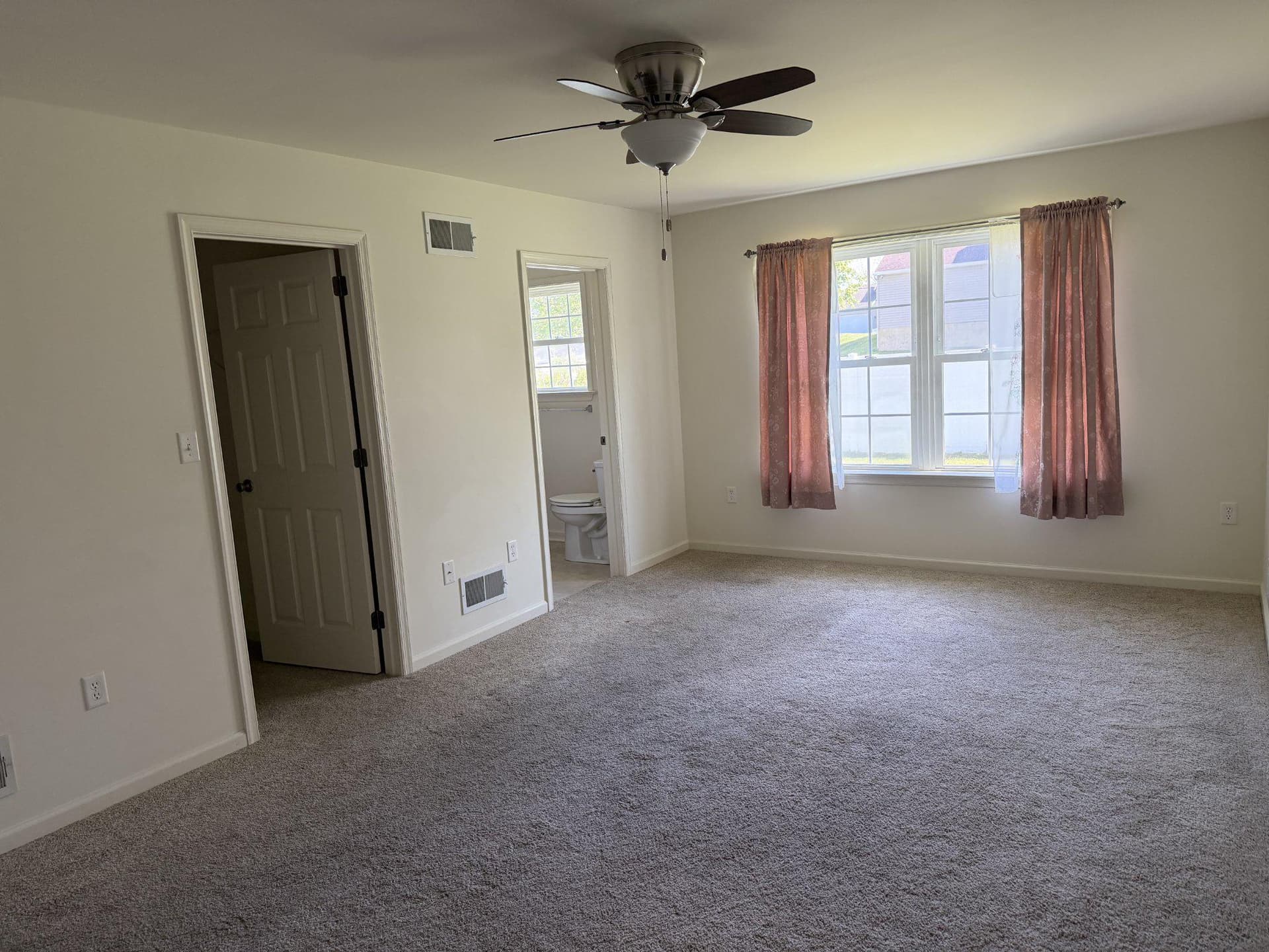 129 Creek View Drive photo 6