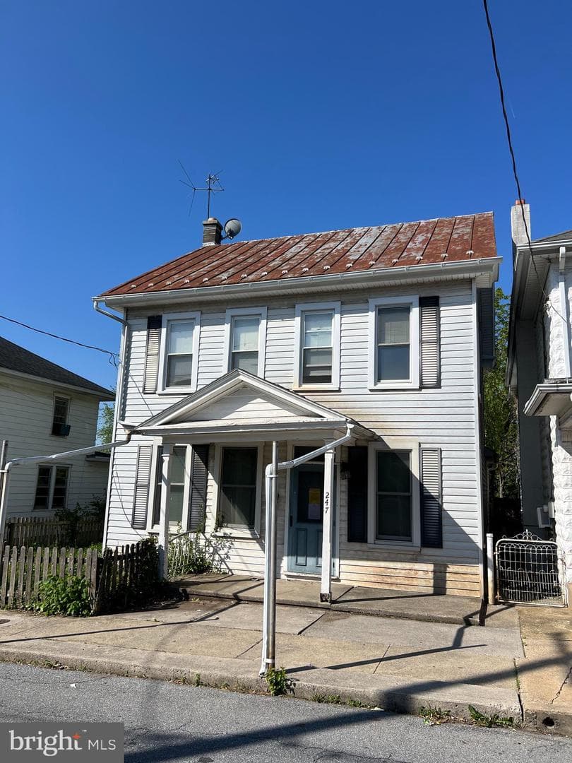 247 N College Street