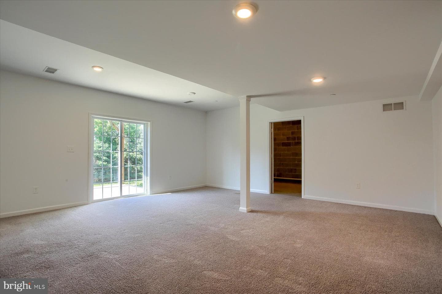 178 Braeburn Way photo 29