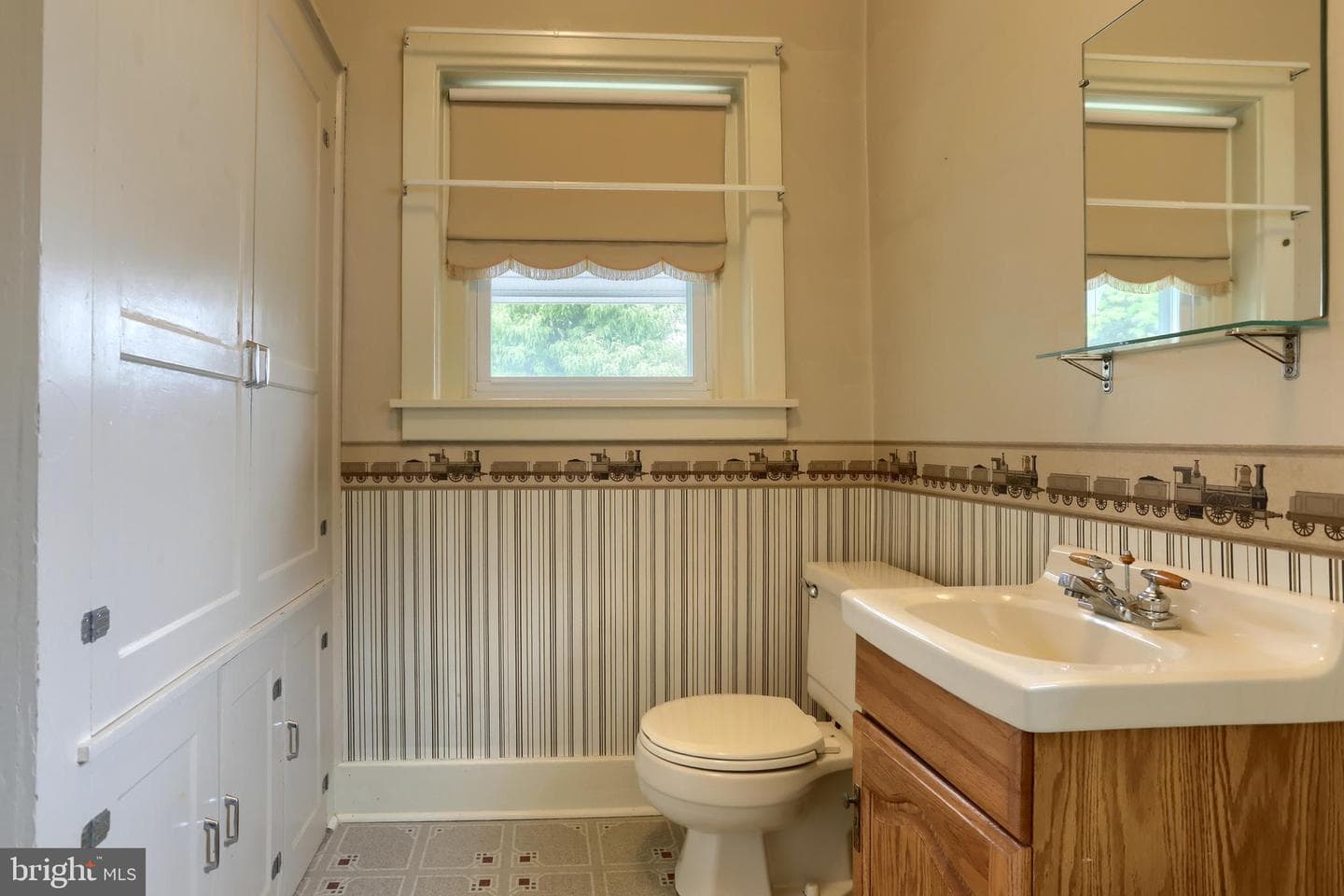 303 S 12th Street photo 15