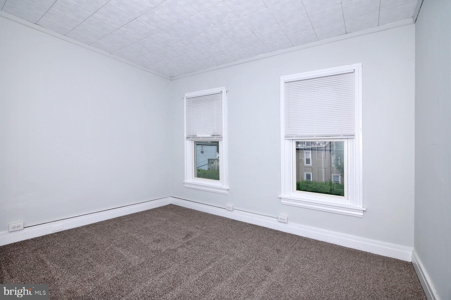 143 Mifflin St photo 17