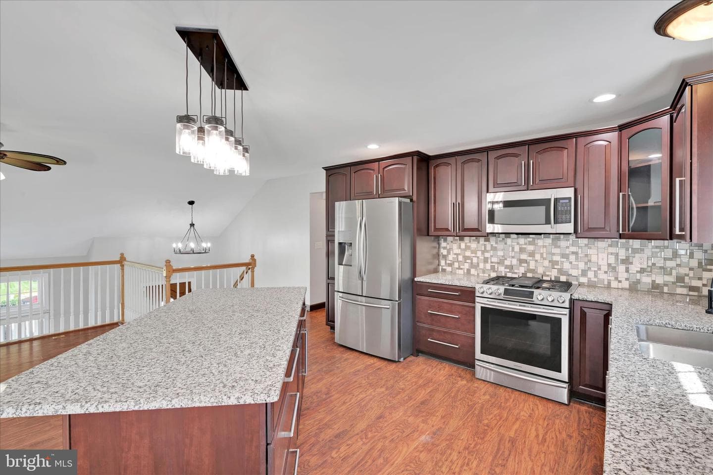 1535 Sholly Avenue photo 13