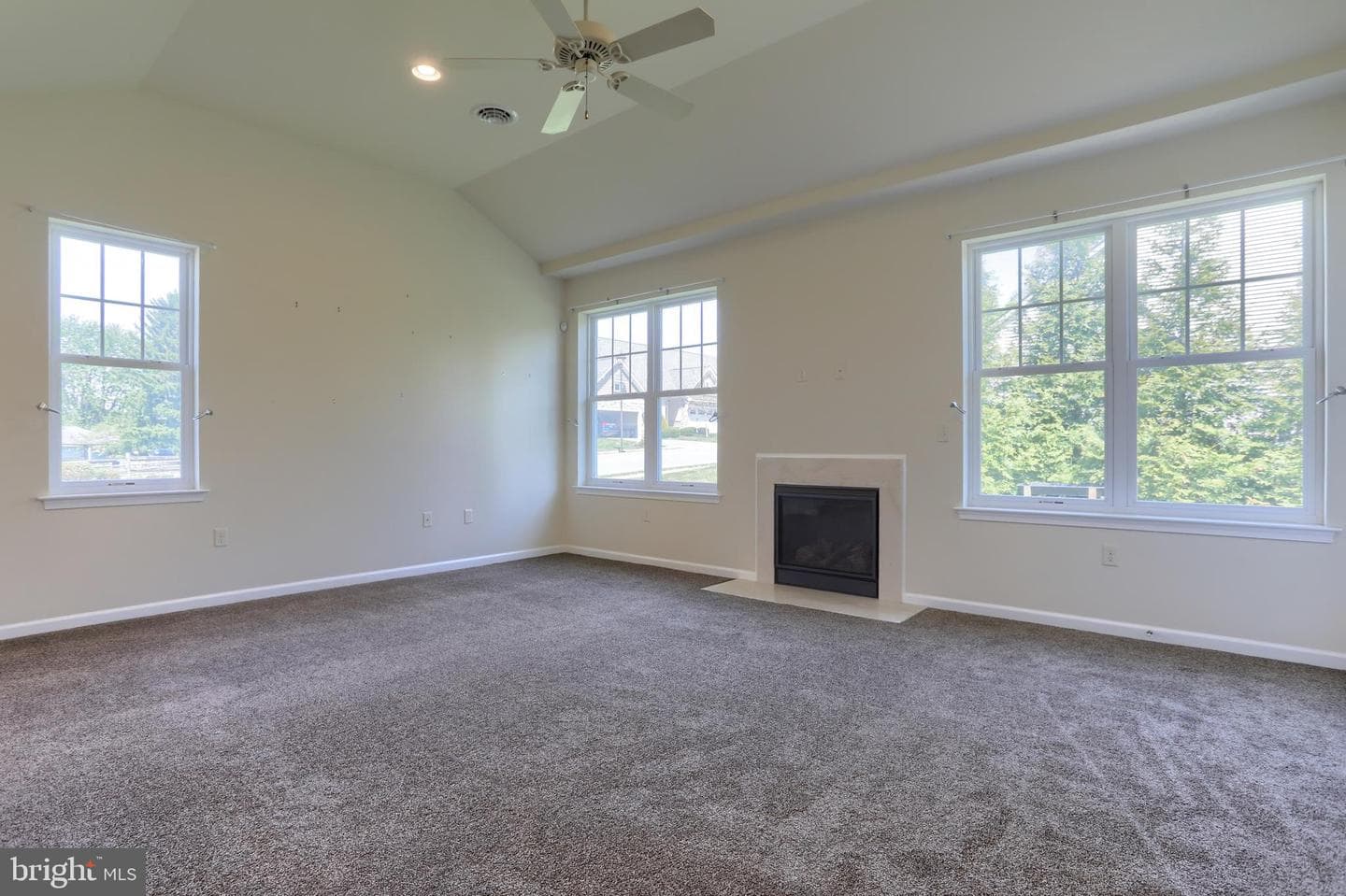 103 Windermere Dr photo 16