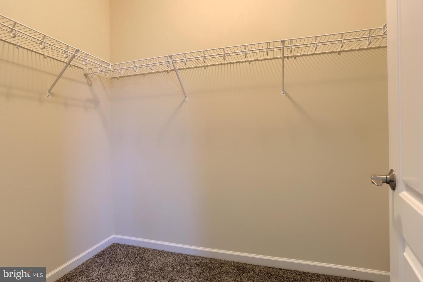 103 Windermere Dr photo 28