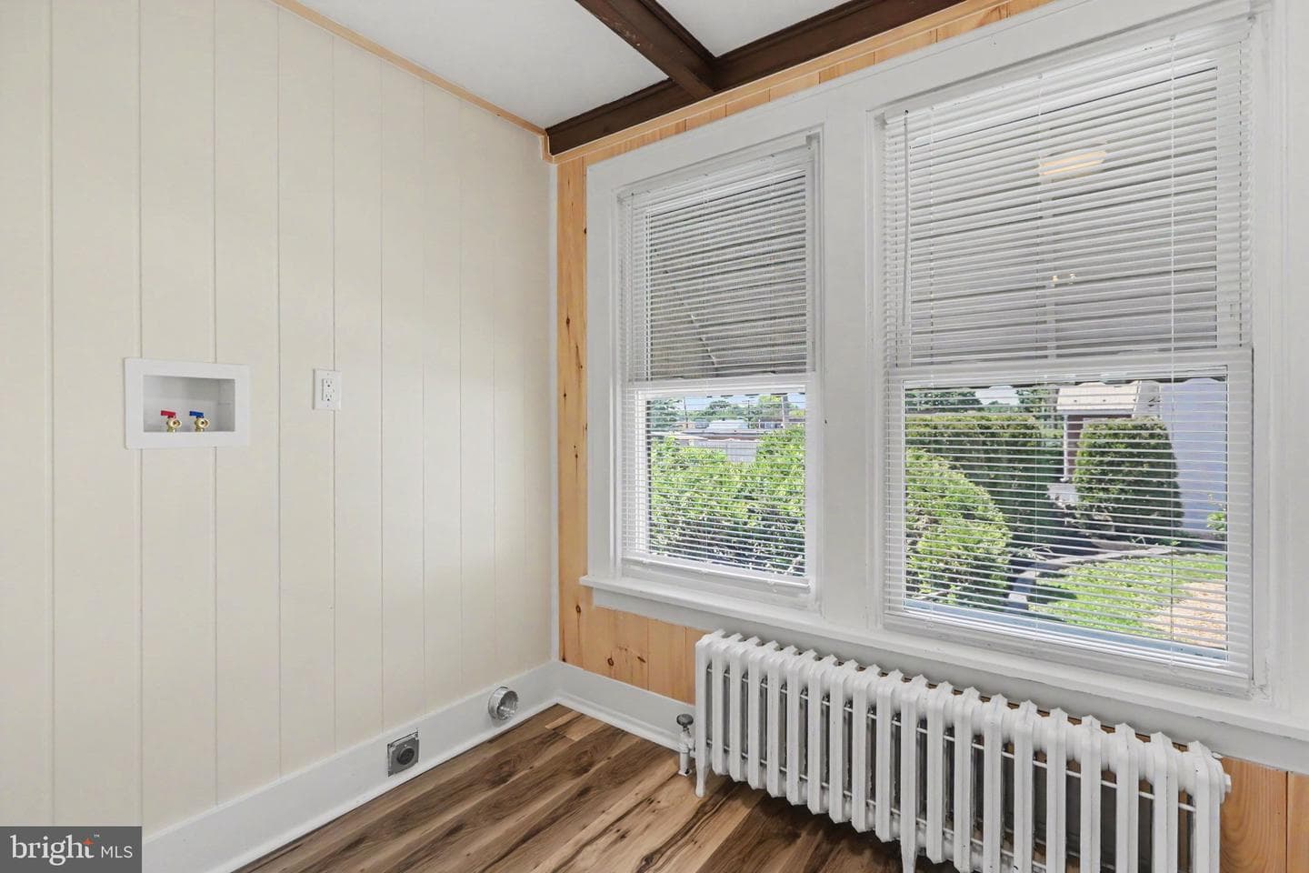 241 S 6th Street photo 14