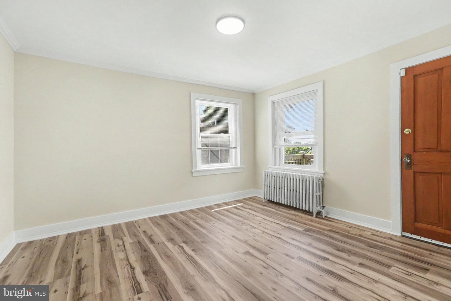 241 S 6th Street photo 22