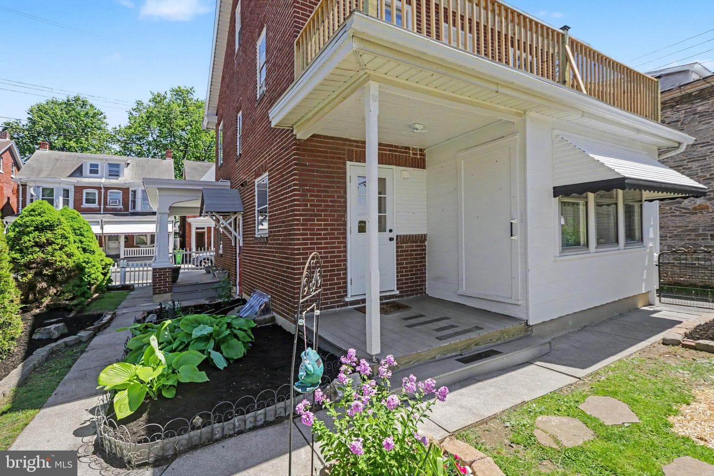 241 S 6th Street photo 30