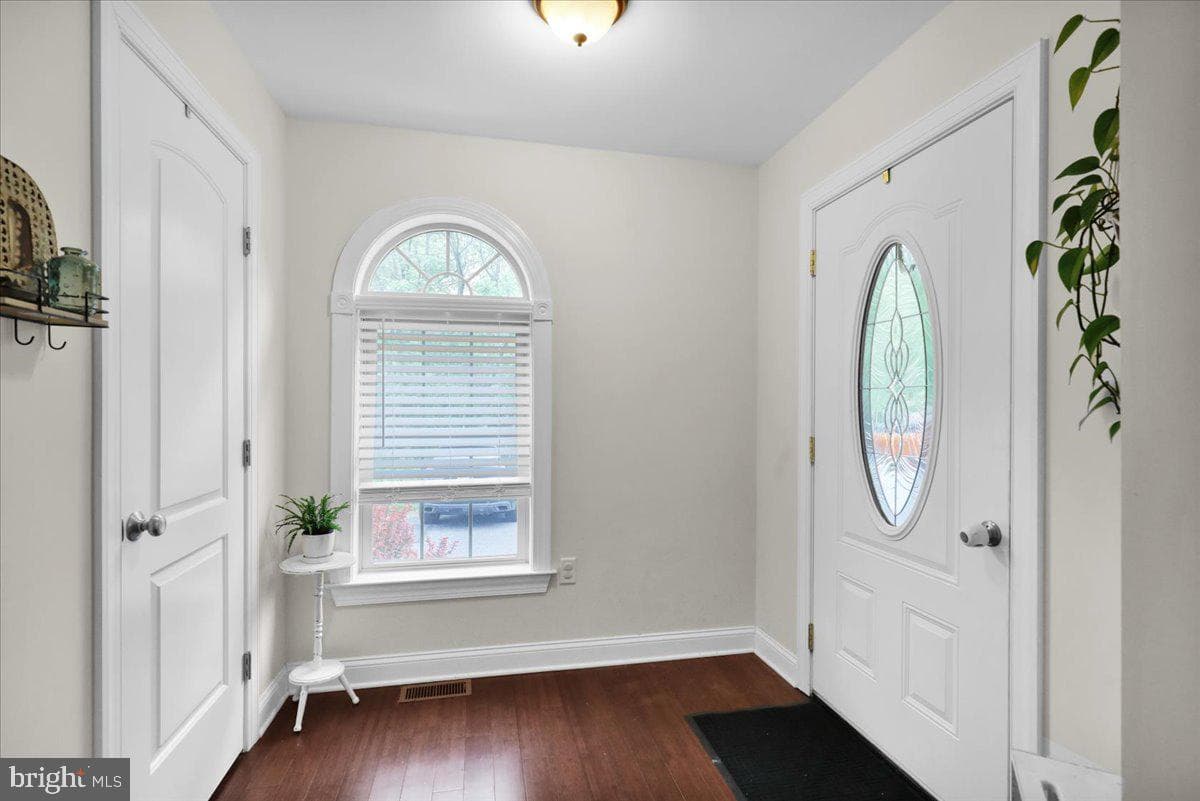 368 Granite Street photo 6