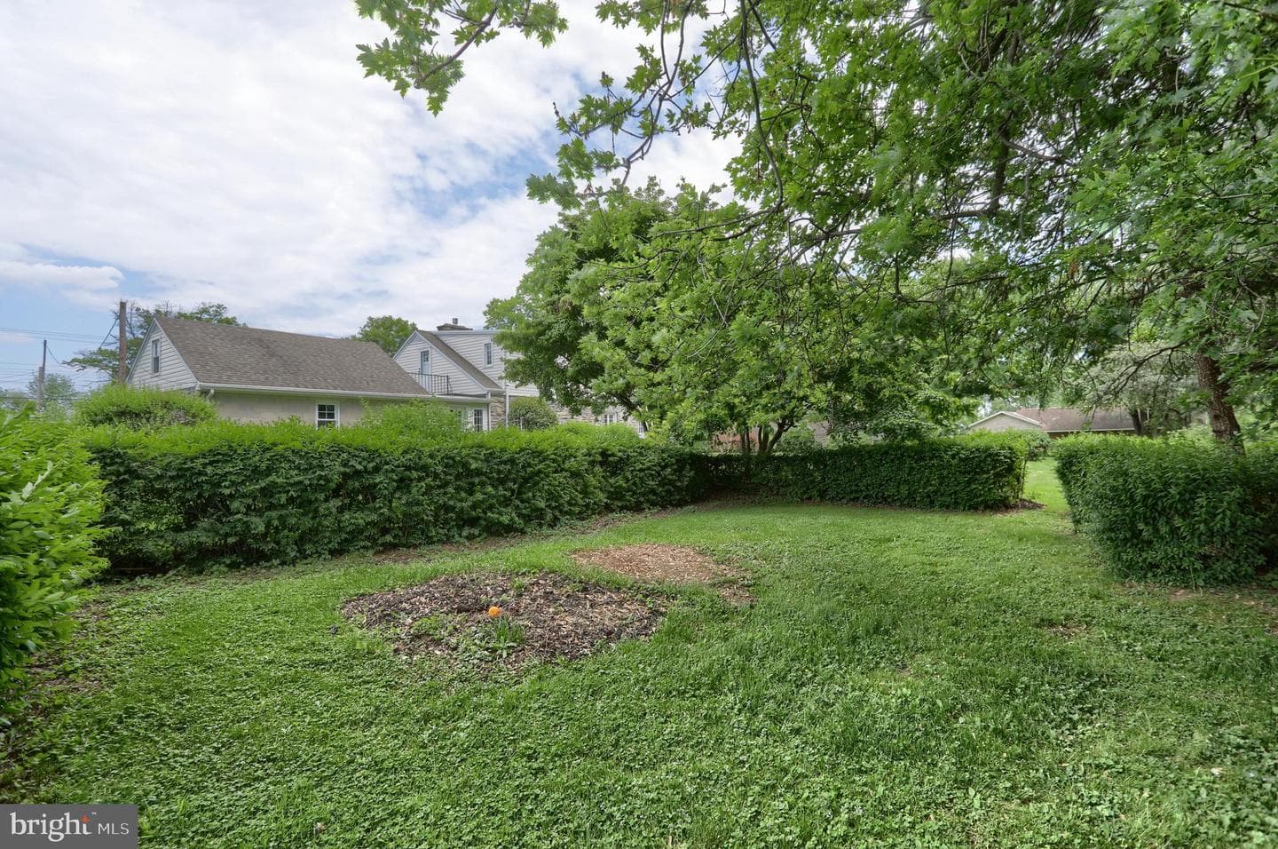 235 Narrows Drive photo 69