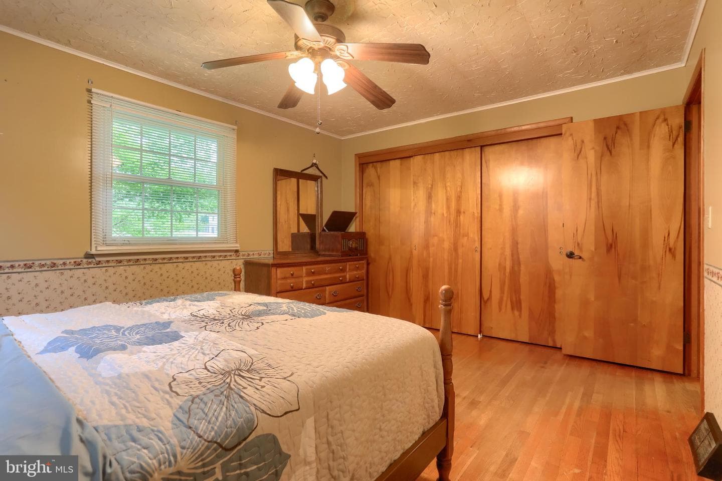15 Alden Lane photo 16