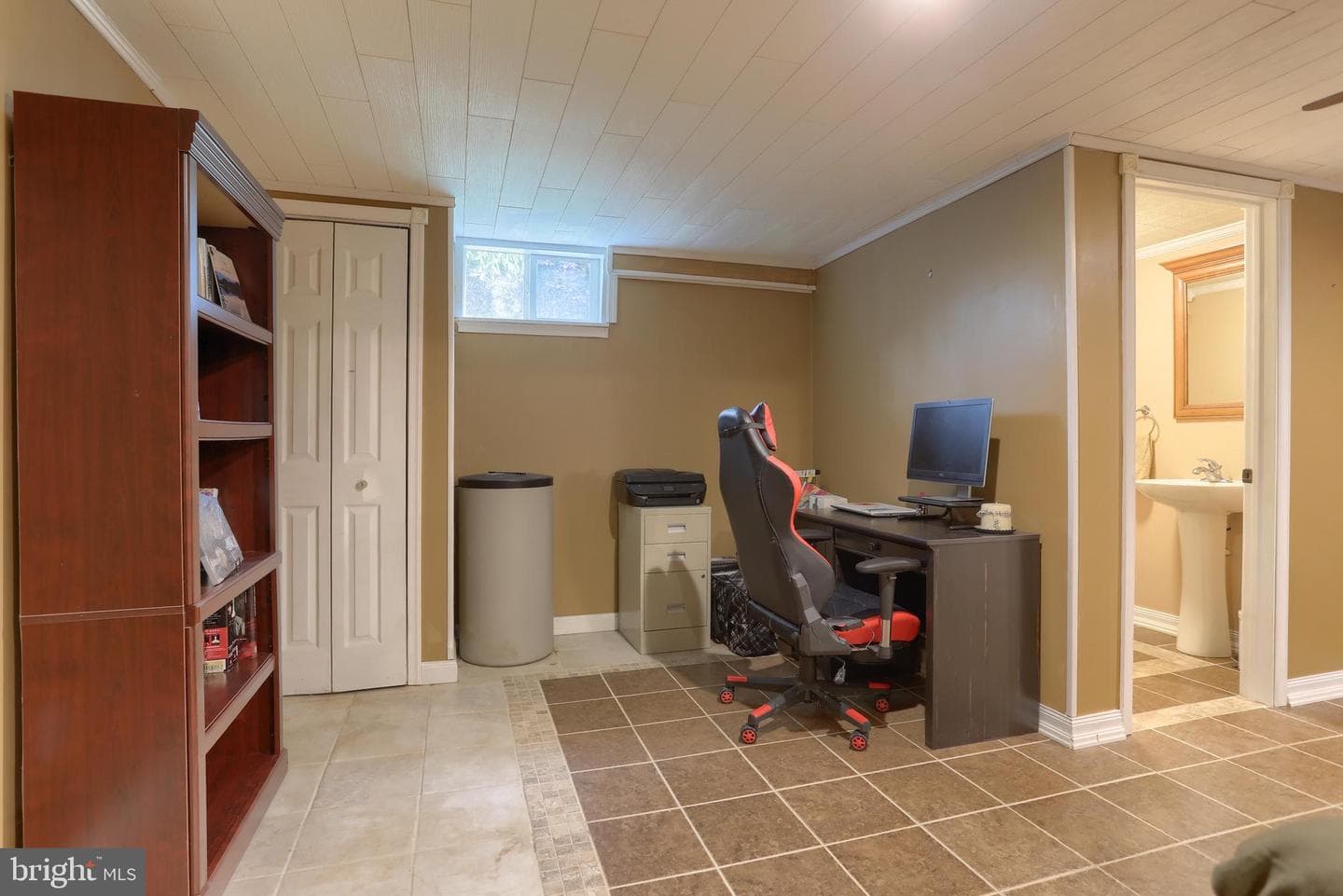 15 Alden Lane photo 23