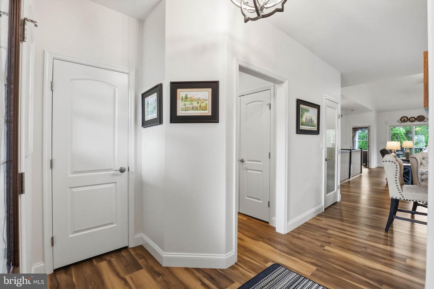 1084 Alden Way photo 16