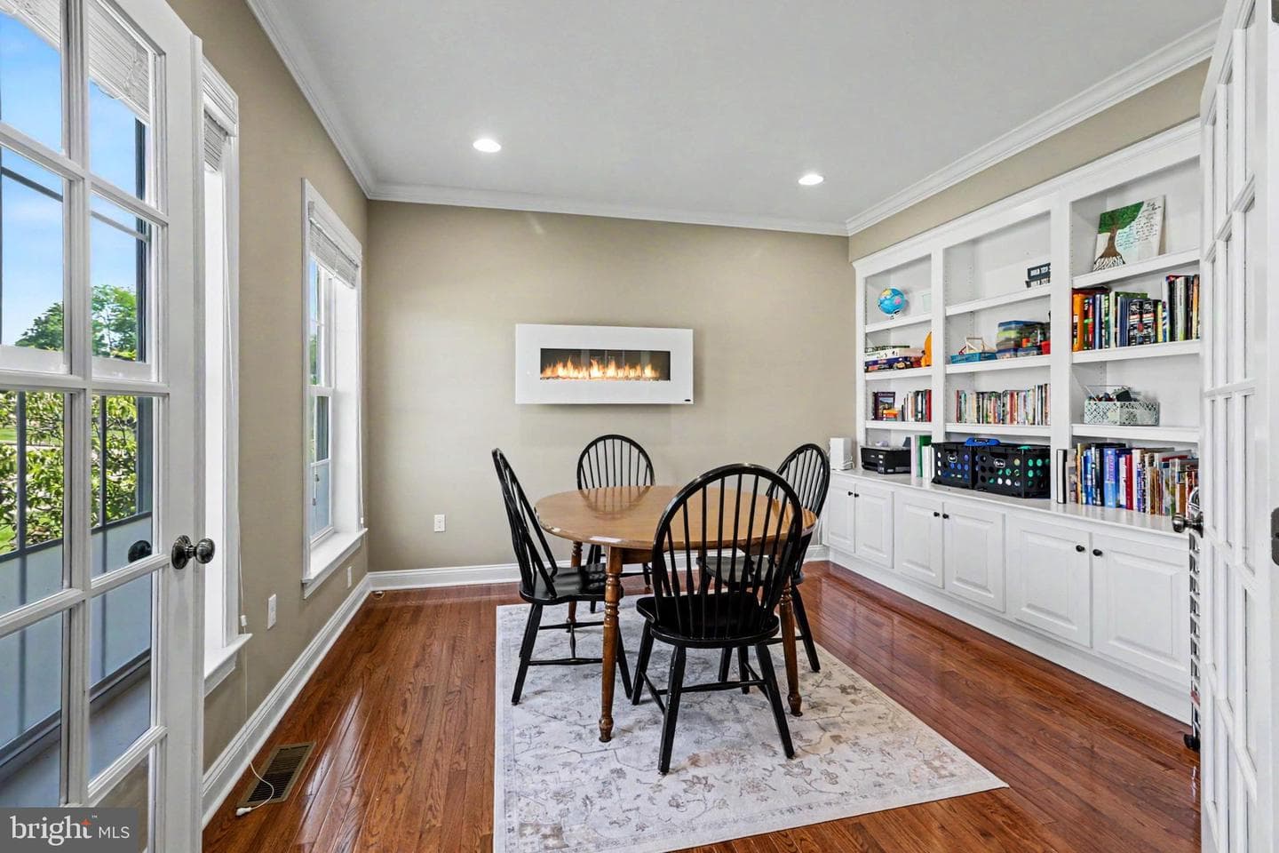 289 Sweetwater Drive photo 11