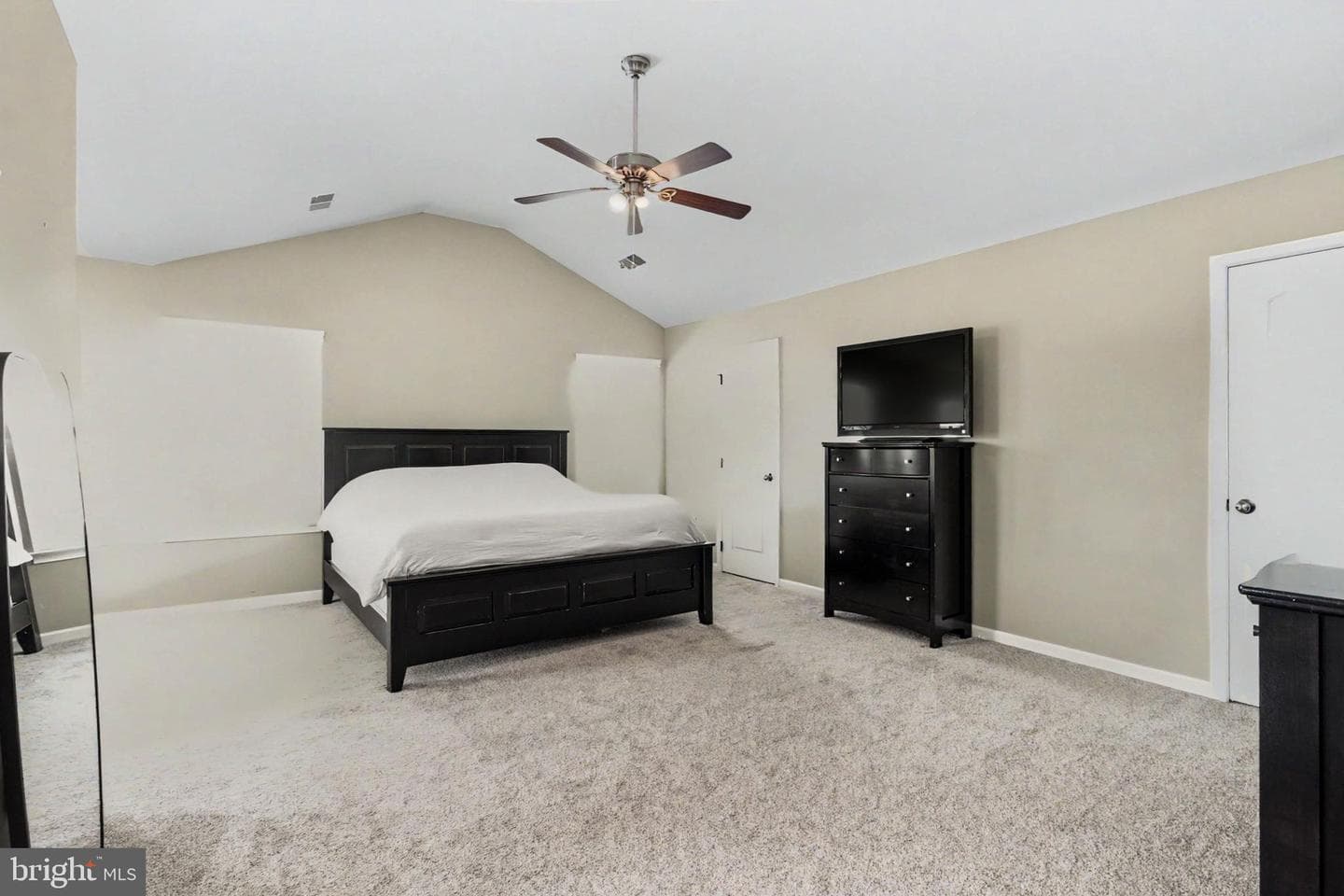 289 Sweetwater Drive photo 15