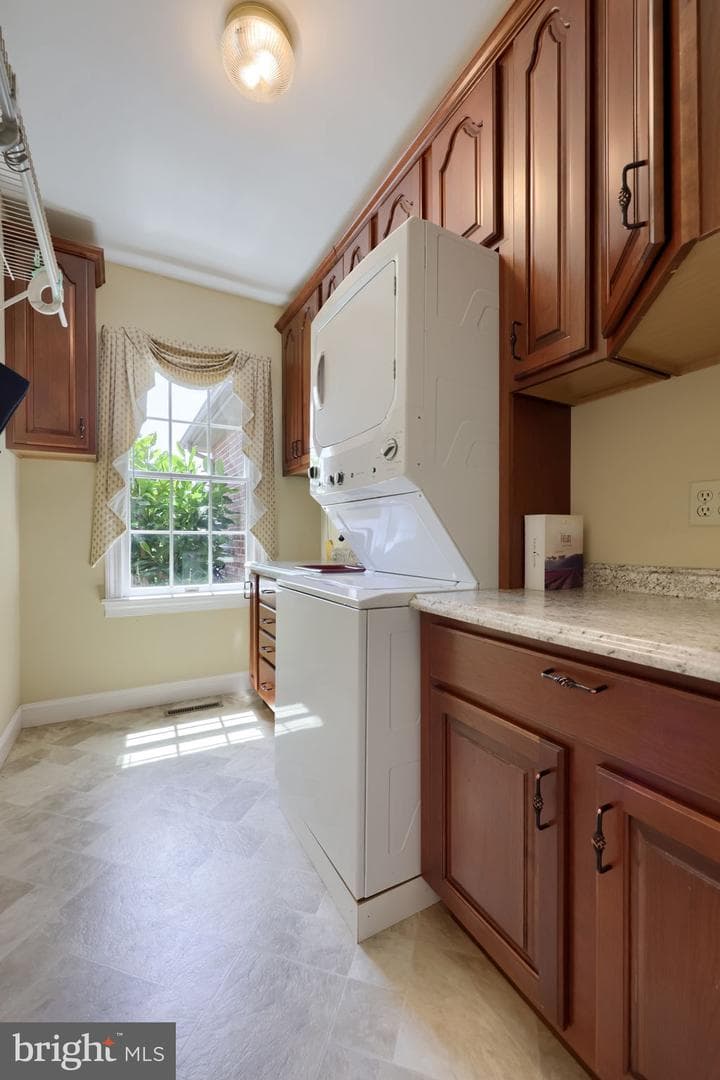 6 Highland Drive photo 55