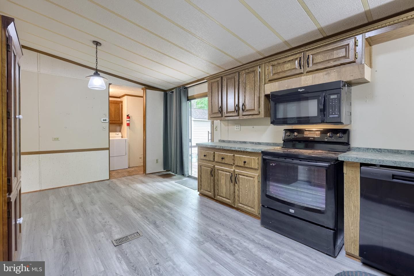 12 Poplar Drive photo 18