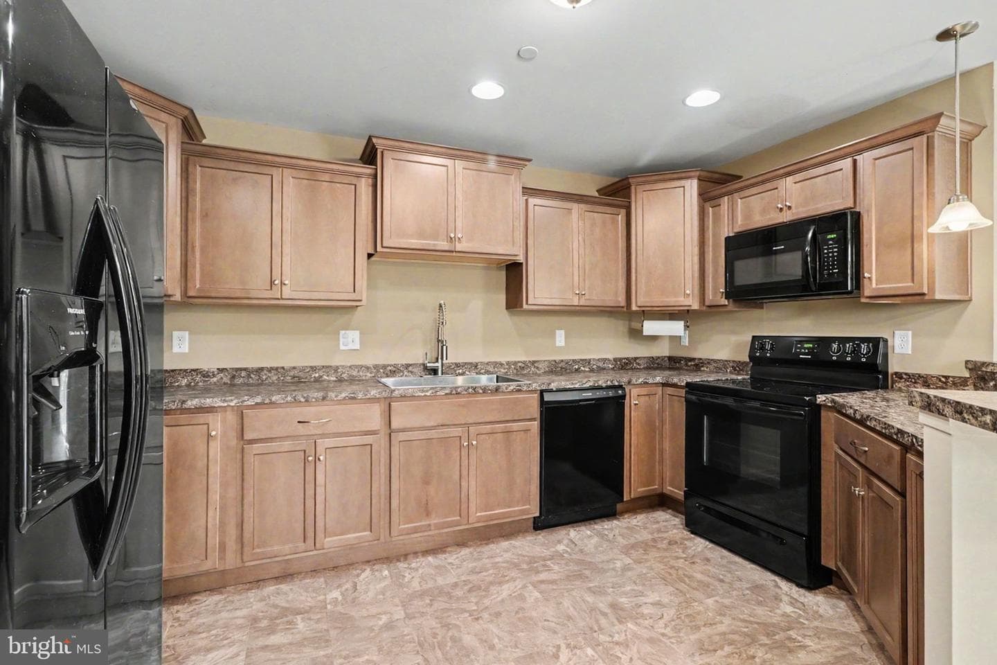 186 Braeburn Way photo 4