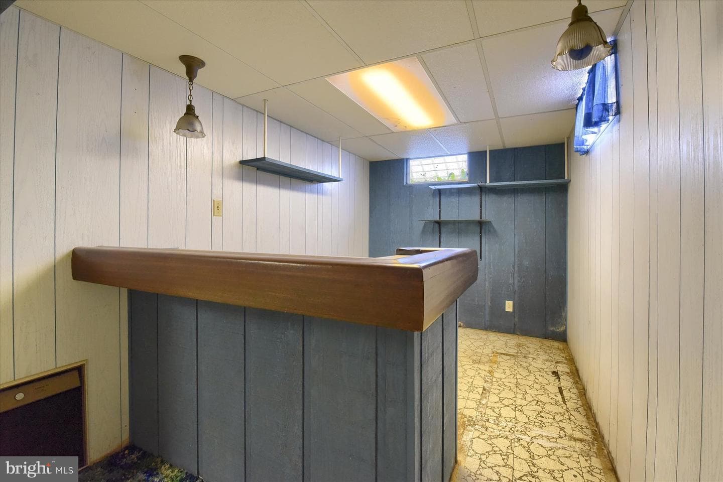 830 King Street photo 22