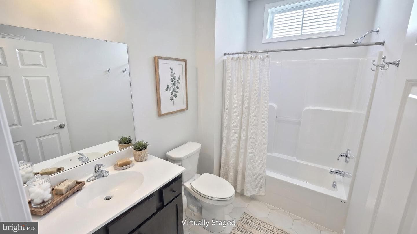 607 Lilliana Drive photo 11