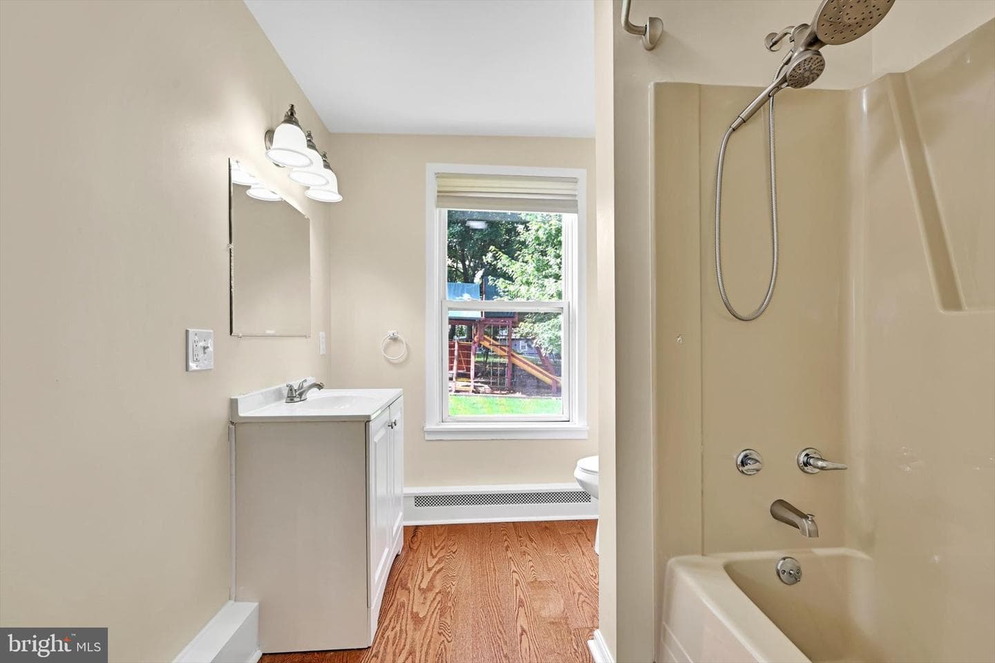 24 Folmer Street photo 23