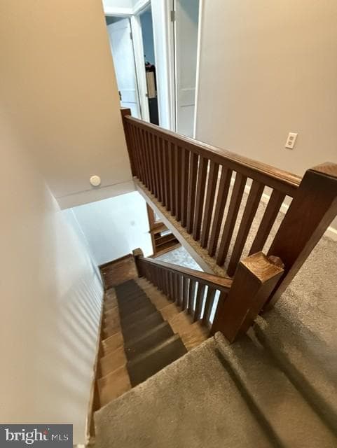125 N Mechanic Street photo 22