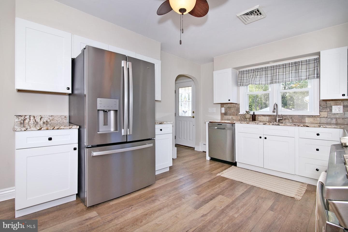 124 S Spruce Street photo 13
