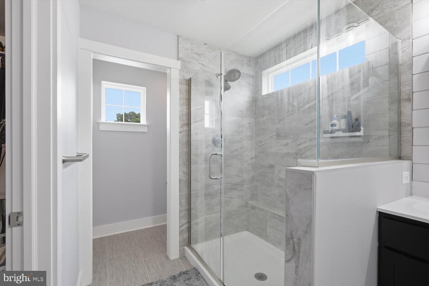 572 Nottingham Way photo 18
