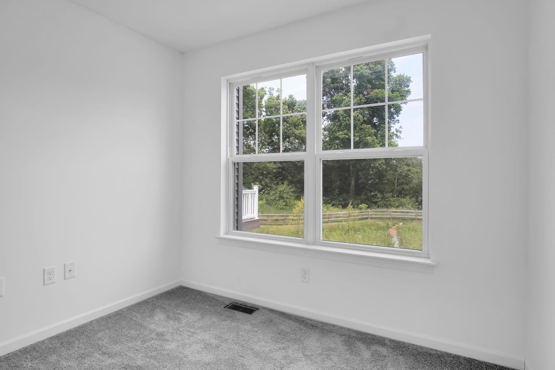 79 Beech Tree Court photo 16