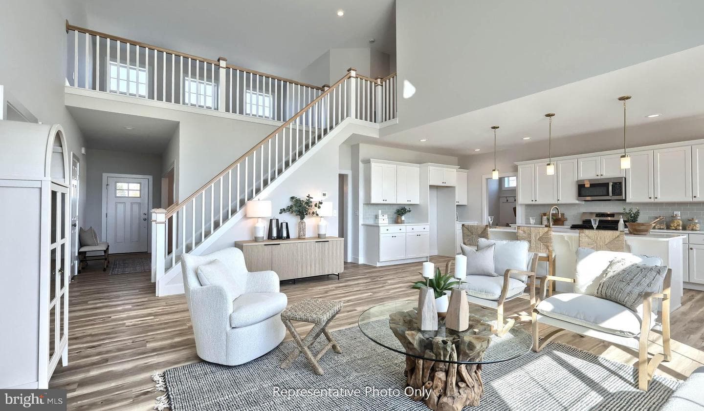 125 Alexandria Drive photo 15