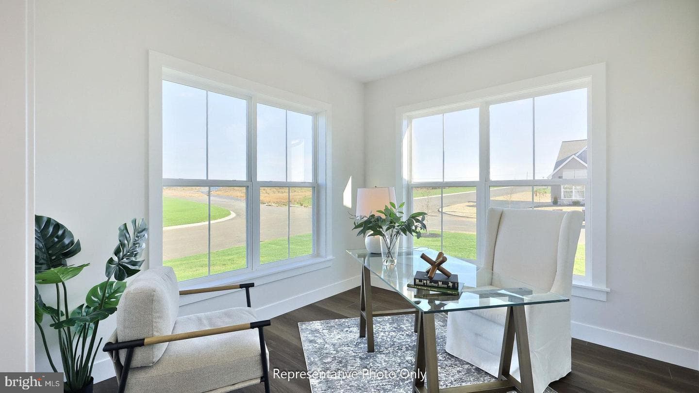 39 Canterbury Lane photo 14