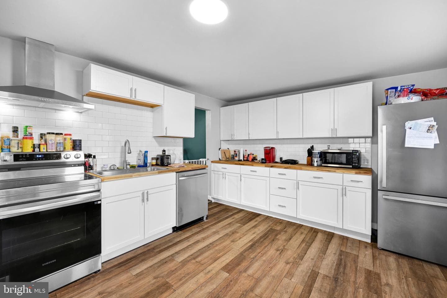 1605 Center Street photo 12