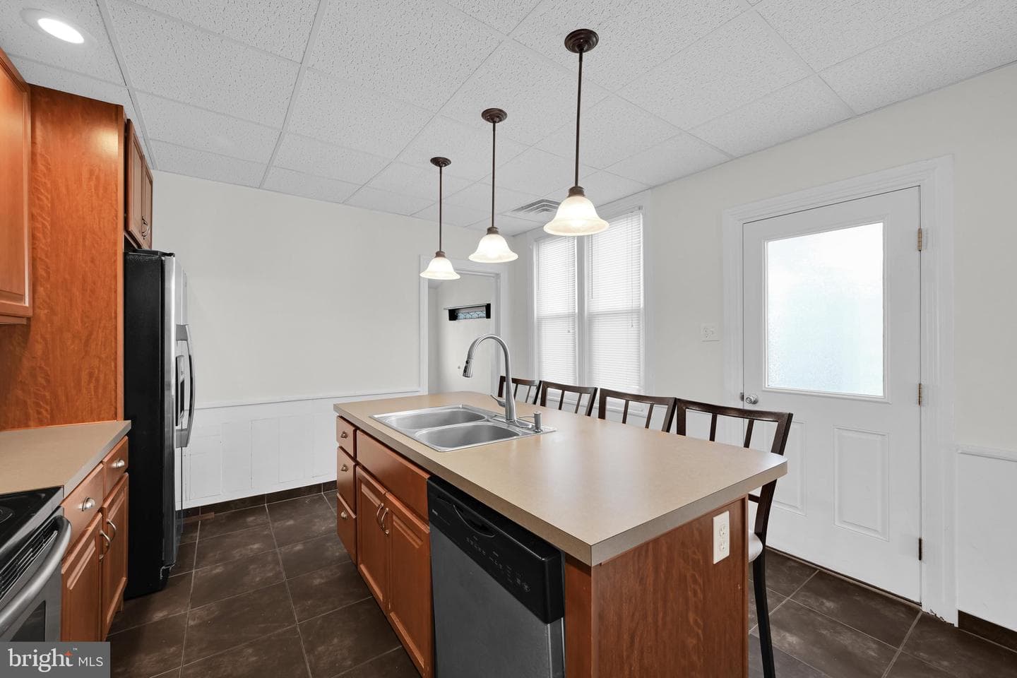 129 N Railroad Street photo 11