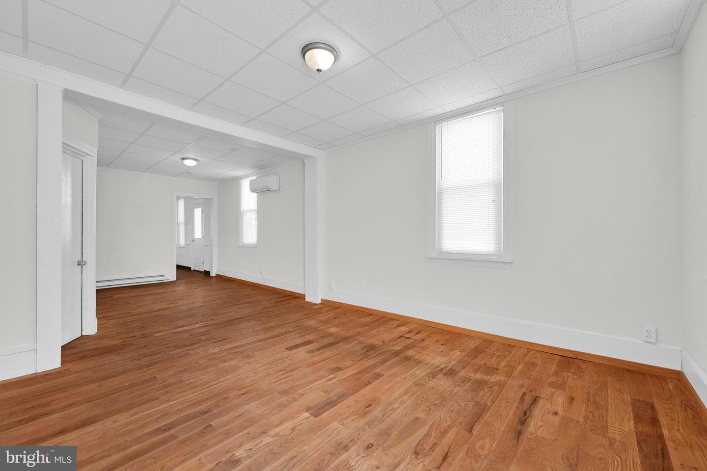 129 N Railroad Street photo 6