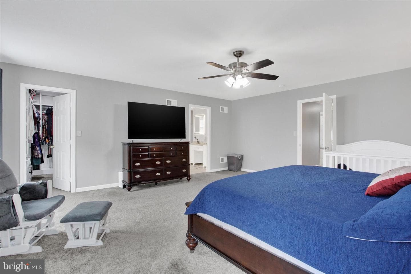 627 Saddle Road photo 25