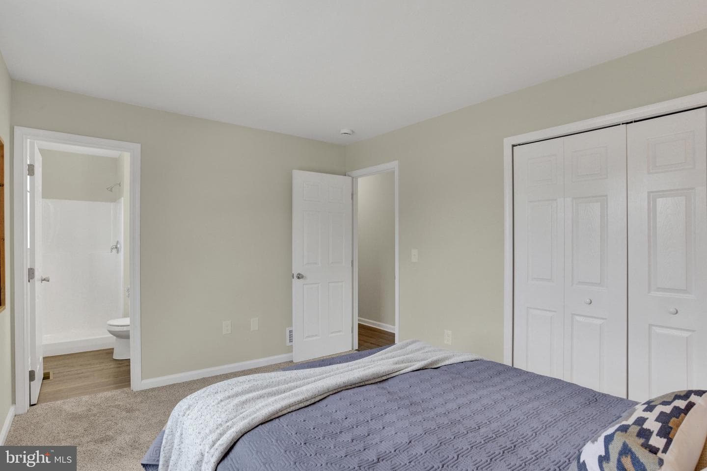 29 Shirk Drive photo 12