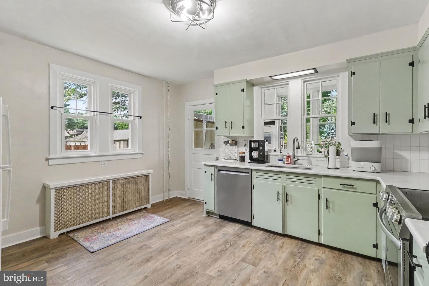 1407 Elm Street photo 10